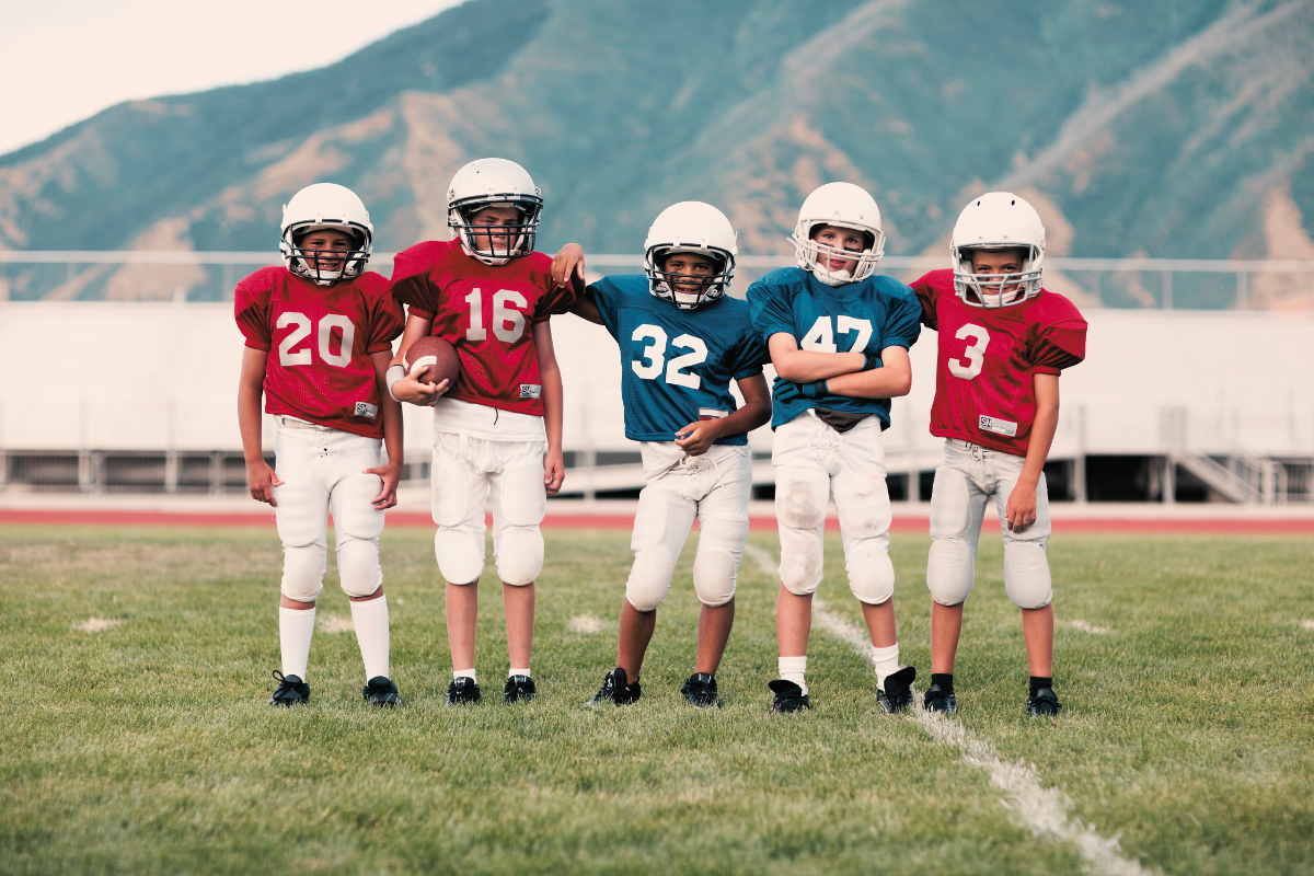 youth football team in football pads